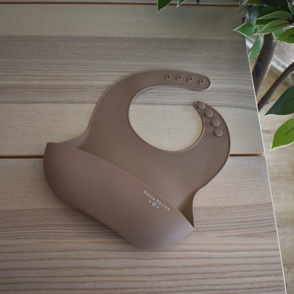 Silicone Scoop Bib