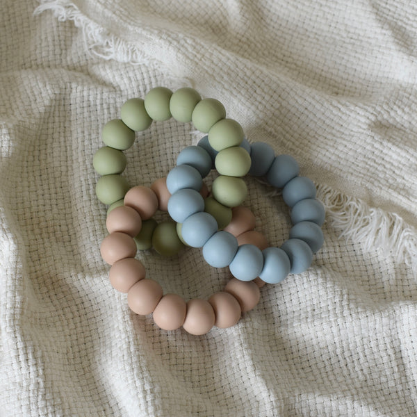 Trio Teether