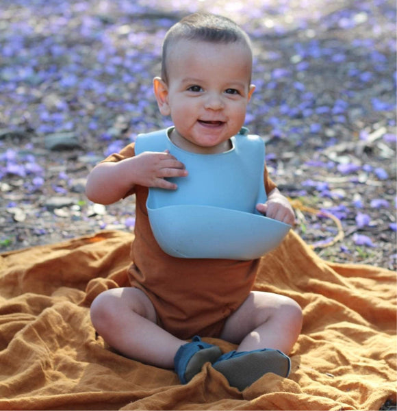 Silicone Scoop Bib