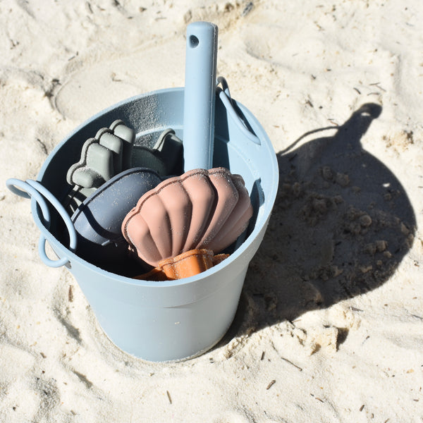 Silicone Sand Set | Bucket, Spade & 4 Sand Moulds