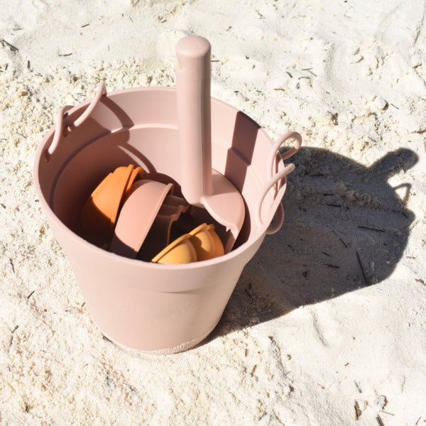 Silicone Sand Set | Bucket, Spade & 4 Sand Moulds